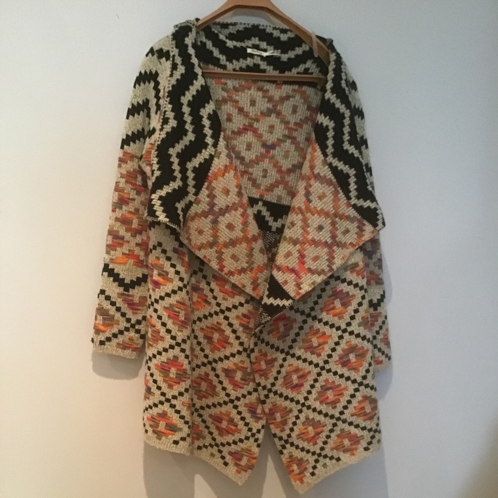 Sweater Coat with wide lapels